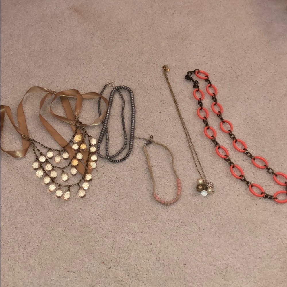 Necklace set